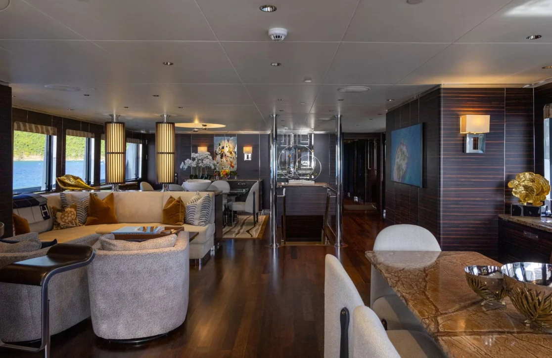An image of Avalon yacht