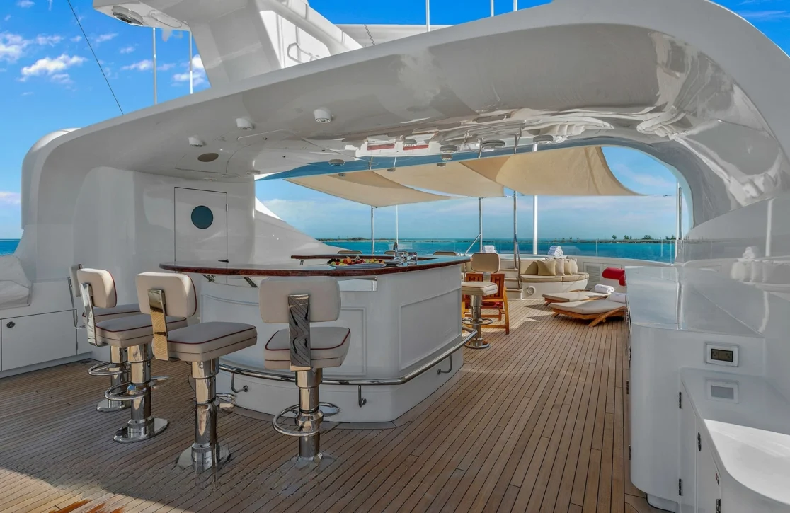 An image of Avalon yacht
