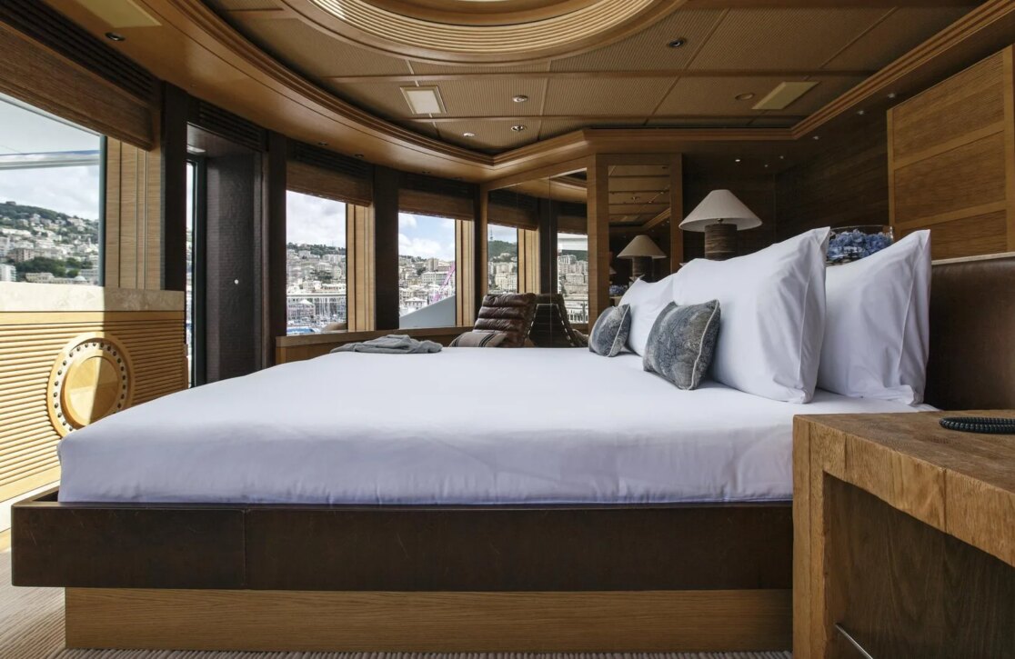 An image of Naia yacht