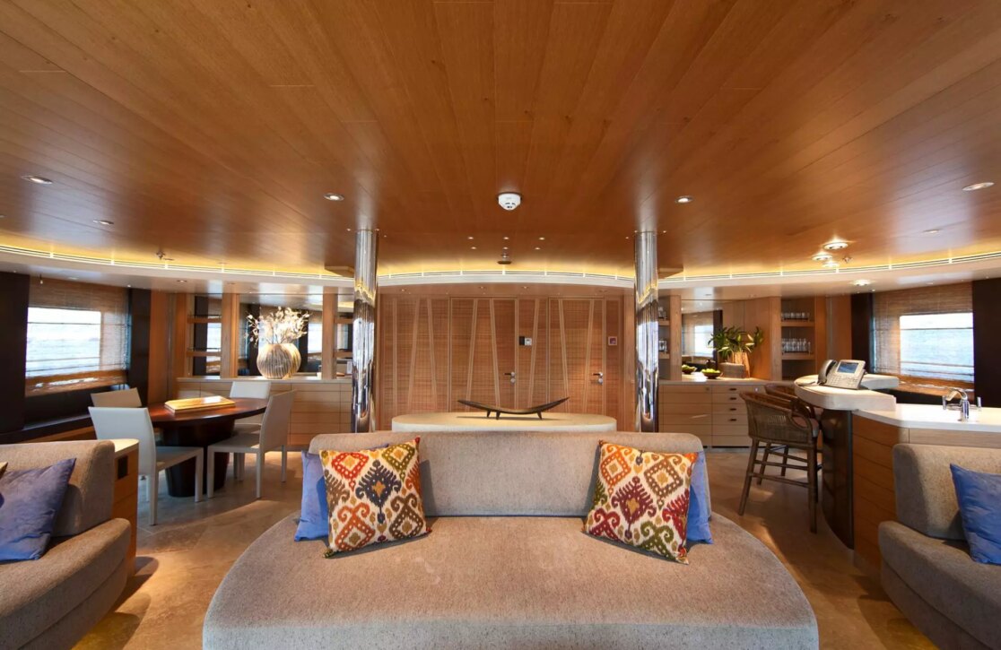 An image of Naia yacht