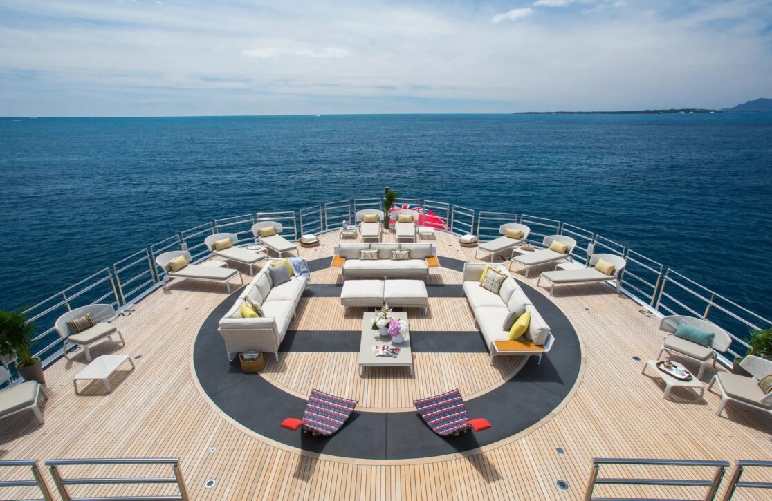 An image of Naia yacht