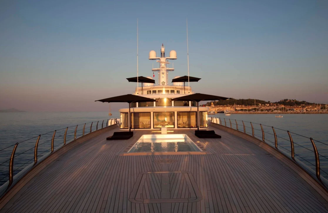 An image of Air yacht