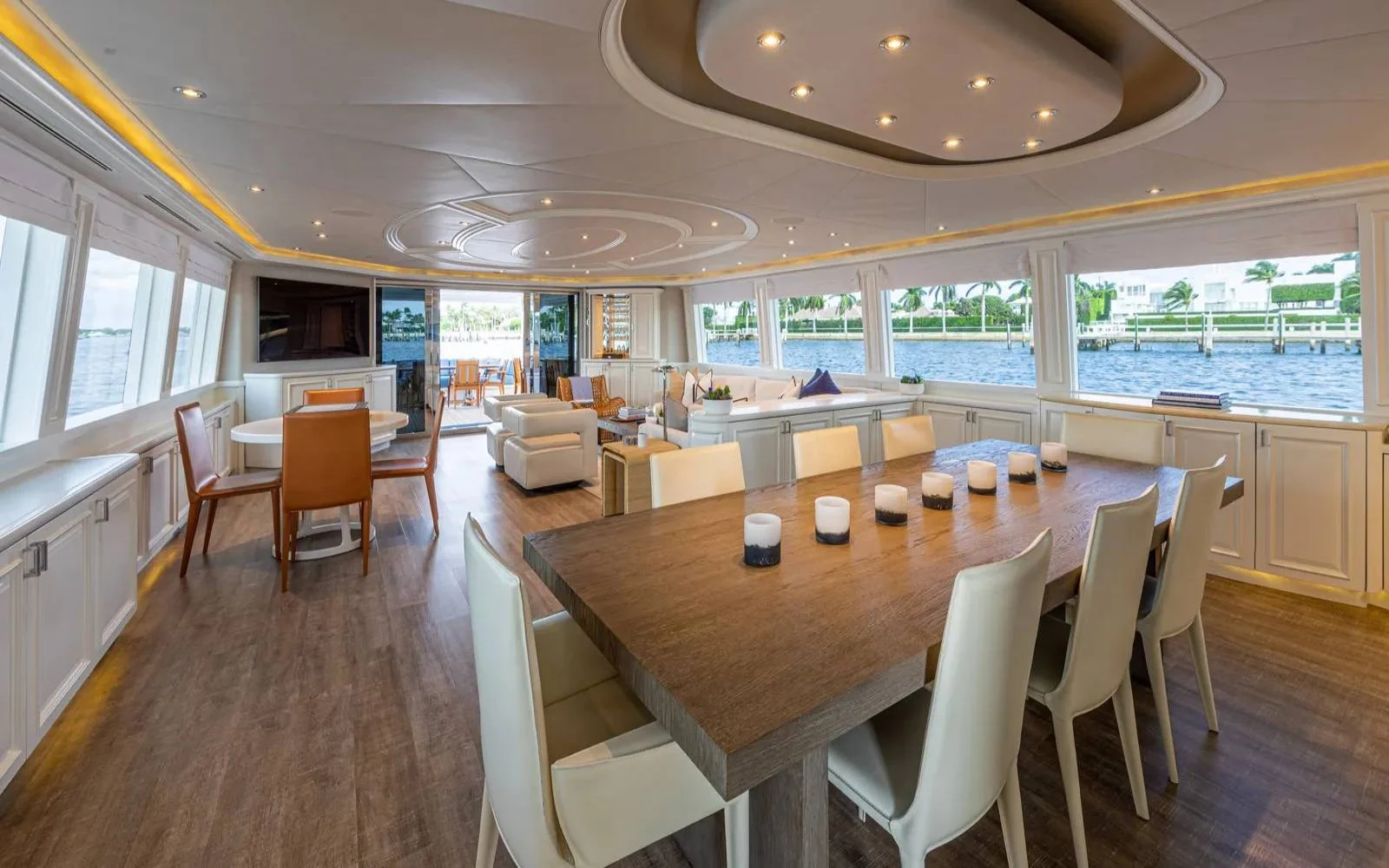 A preview of interior Dining