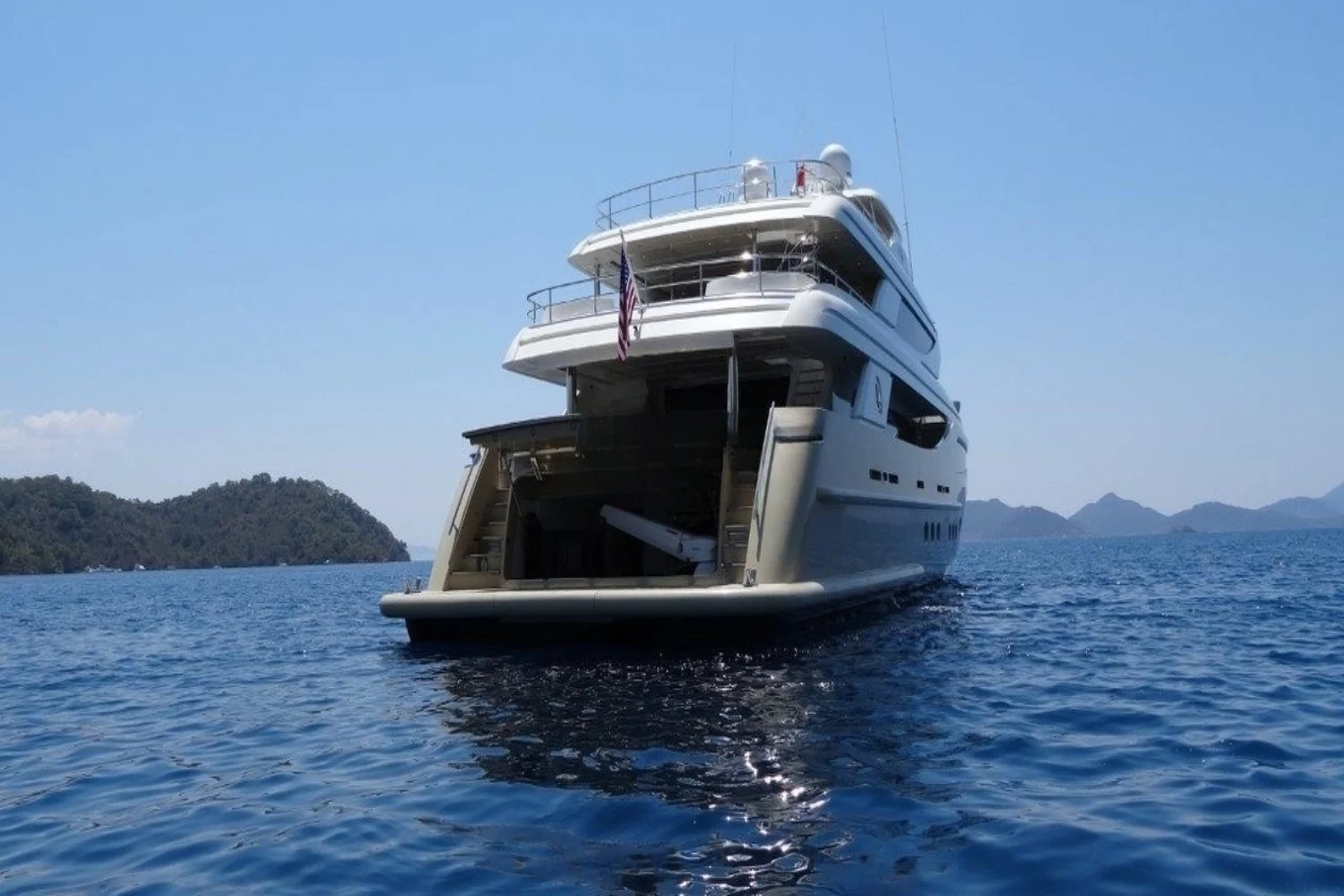 An image of Steel yacht