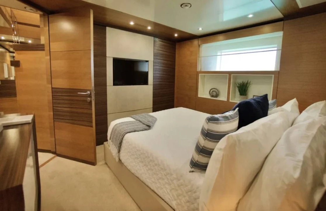 An image of Rehab yacht
