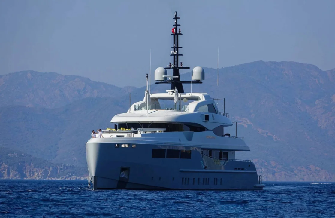 An image of Quasar yacht