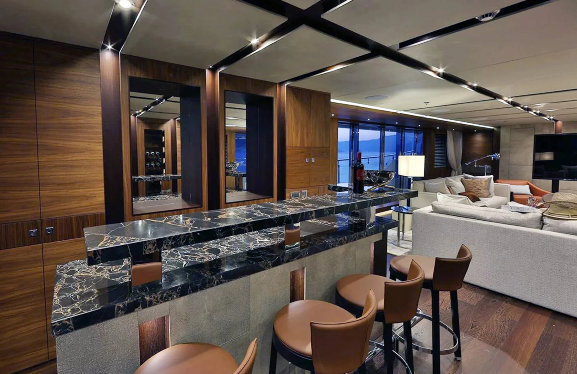A preview of interior Bar or dance club