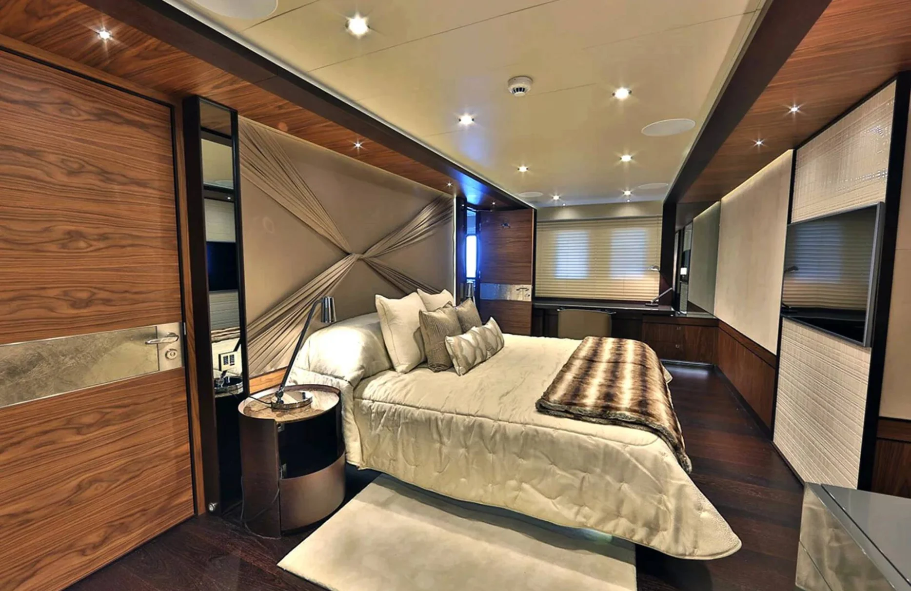 A preview of interior Bedroom cabin