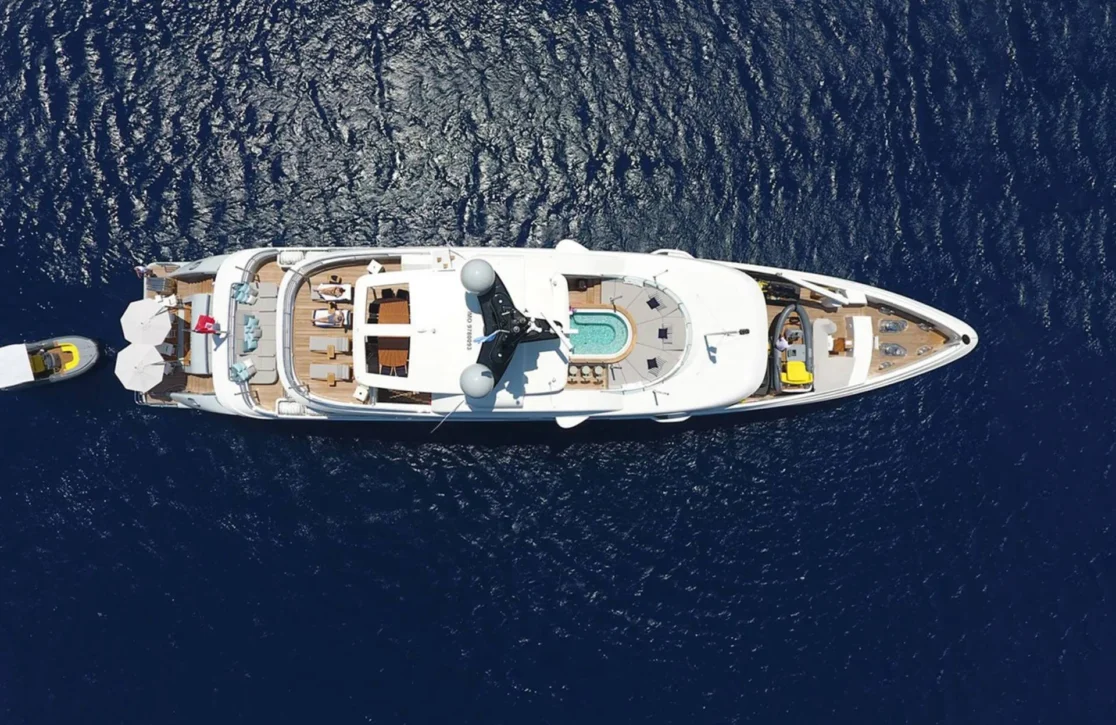 An image of Quasar yacht