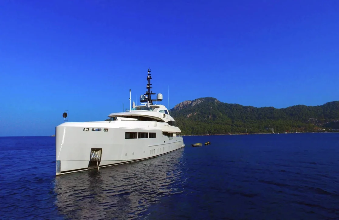 An image of Quasar yacht