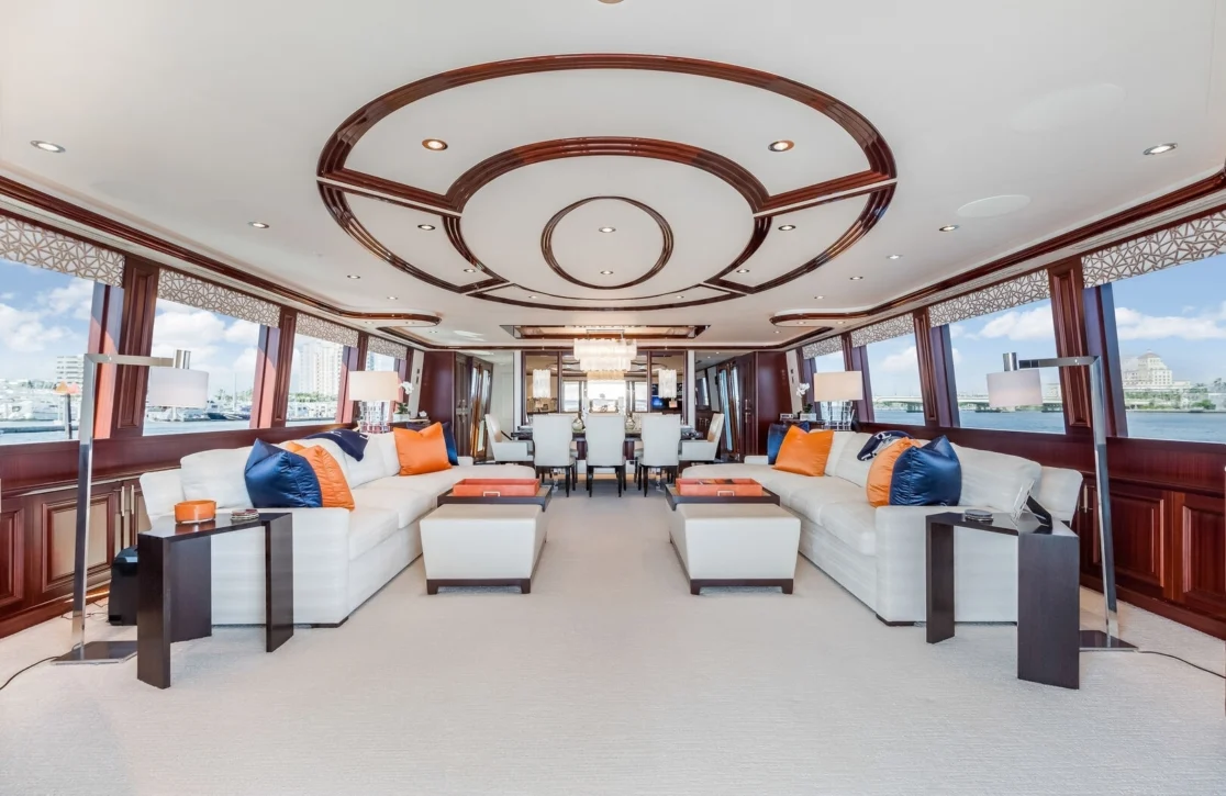An image of Lucky Lady yacht