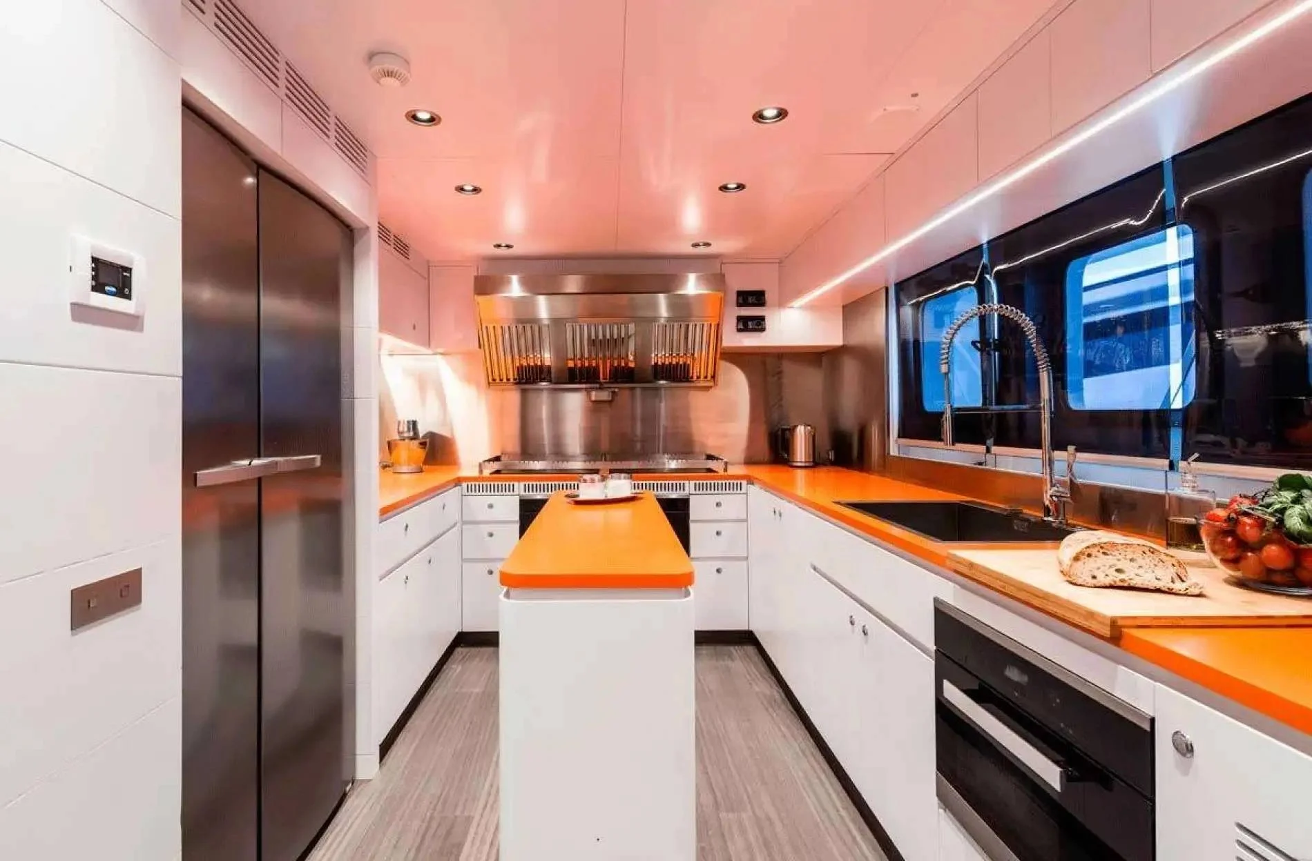 An image of Genesia yacht