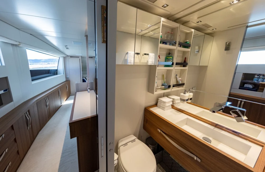 An image of Vittoria yacht
