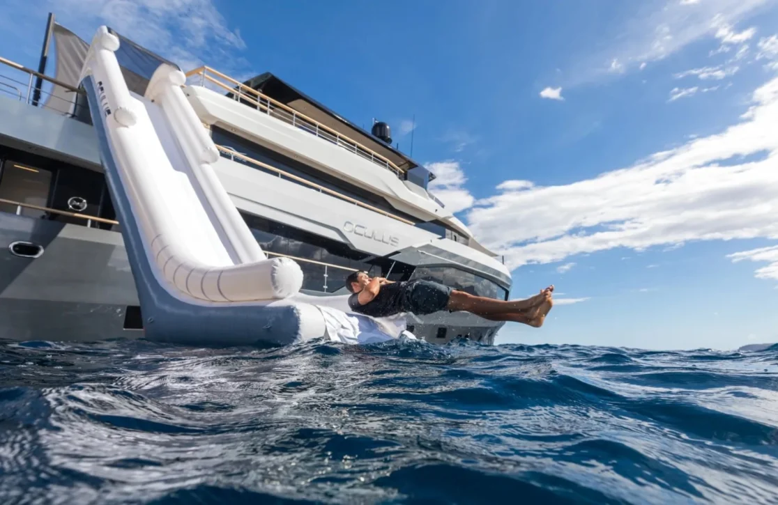 An image of Oculus yacht