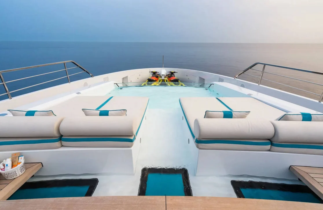 An image of Halara yacht