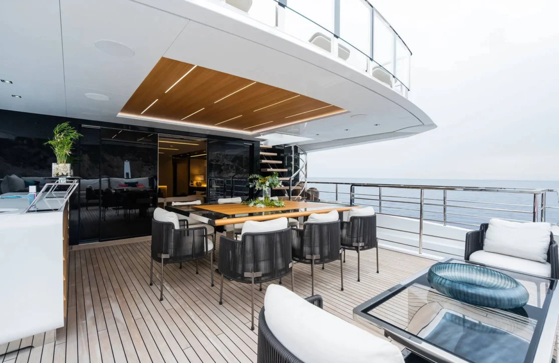 An image of Halara yacht