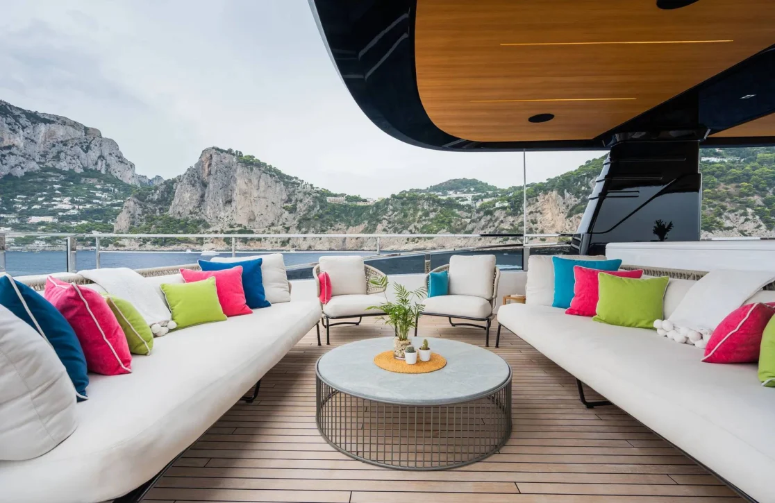 An image of Halara yacht