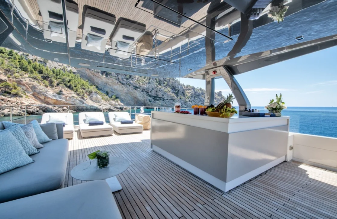 An image of Mac One yacht