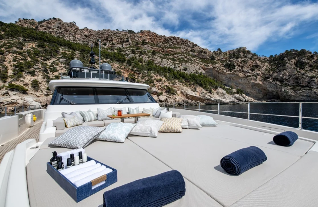 An image of Mac One yacht