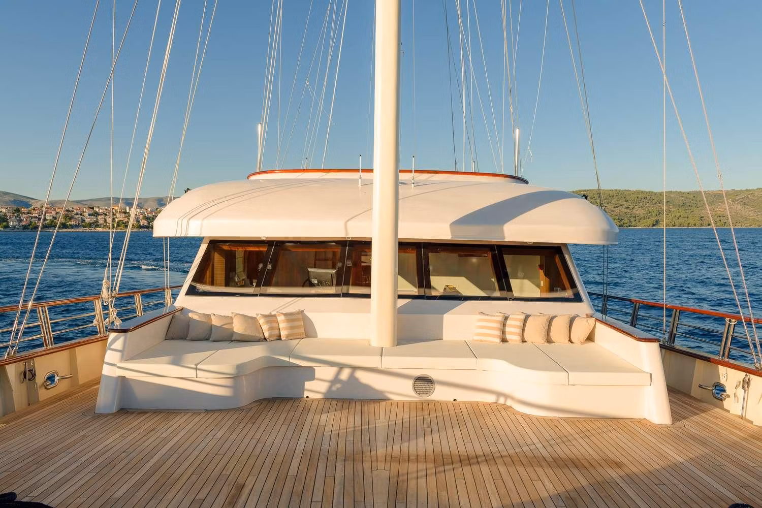 An image of Son De Mar yacht