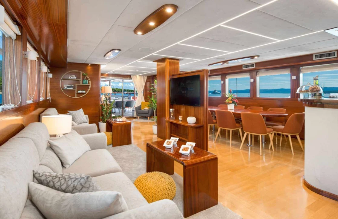 An image of Son De Mar yacht