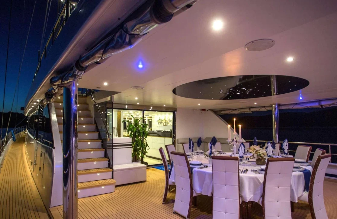 An image of Aurum Sky yacht