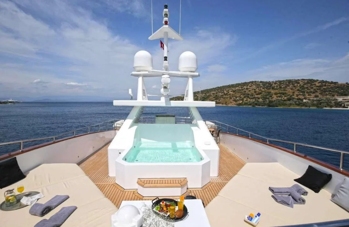 An image of Ottawa Iv yacht