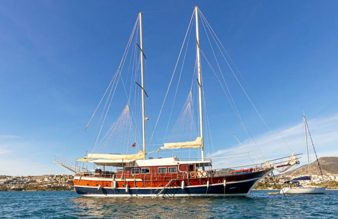 An image of Athen.a yacht