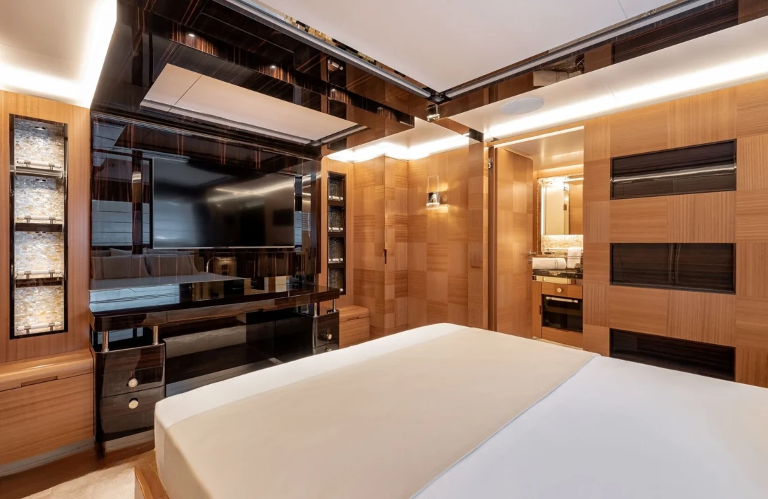 An image of Sunrise yacht