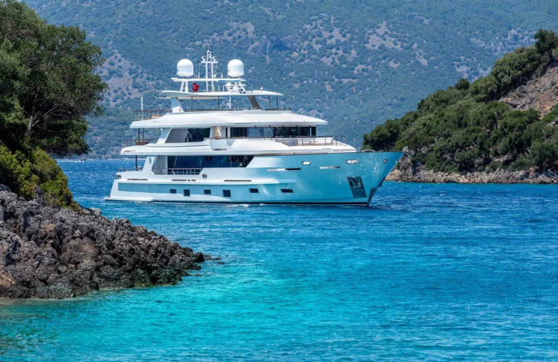 An image of Sunrise yacht
