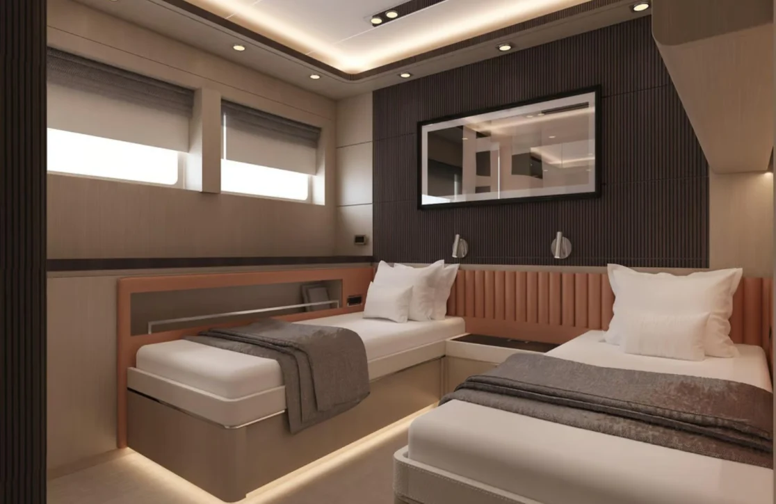 An image of Heeus yacht