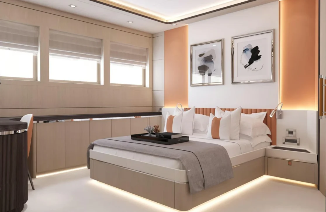 An image of Heeus yacht