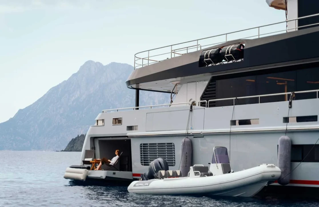 An image of Heeus yacht