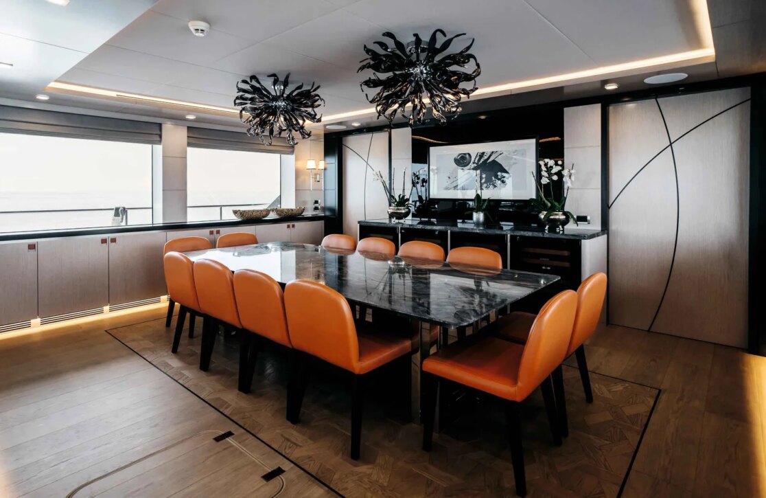 An image of Heeus yacht