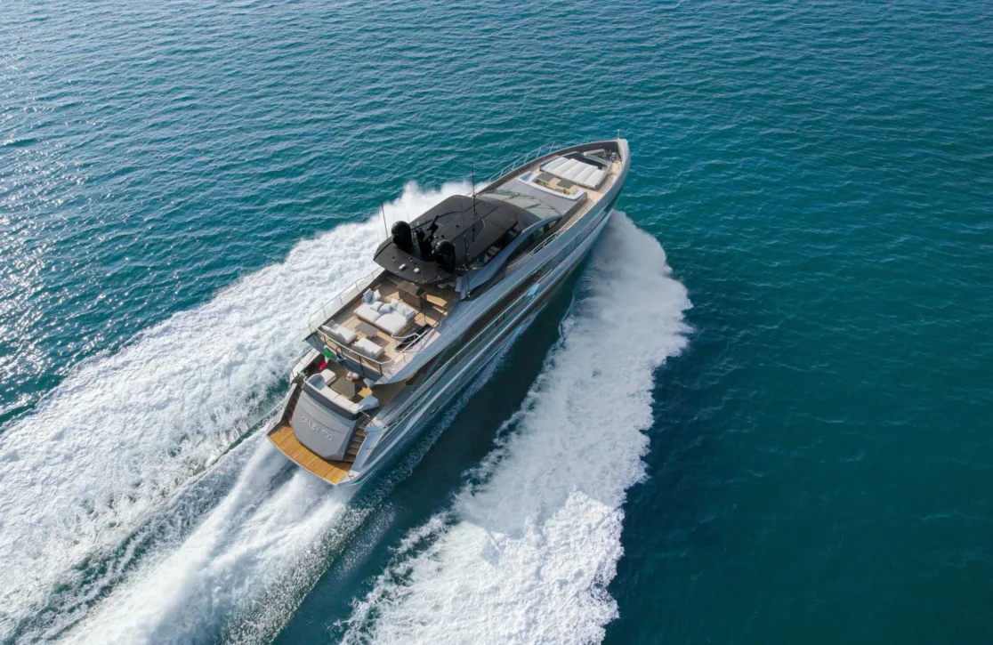 An image of Crazy Too yacht