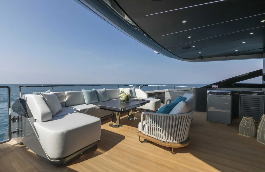An image of Crazy Too yacht