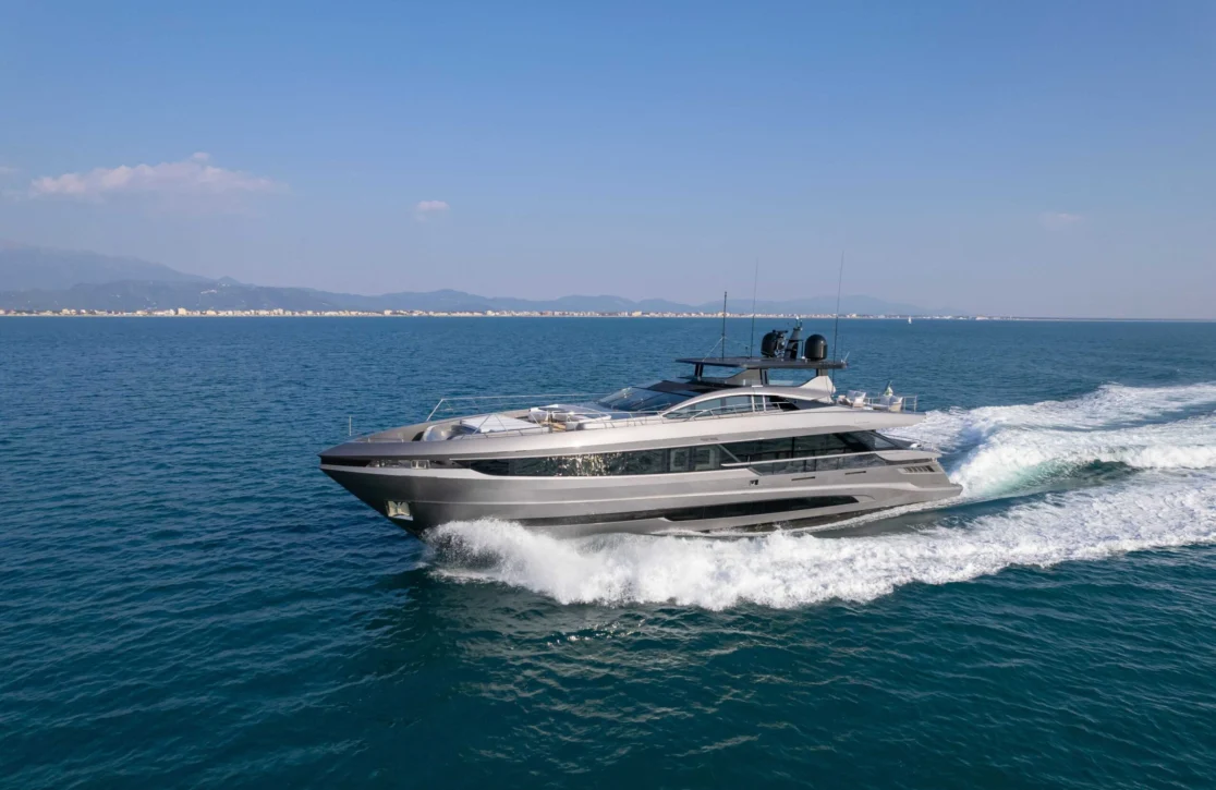 An image of Crazy Too yacht