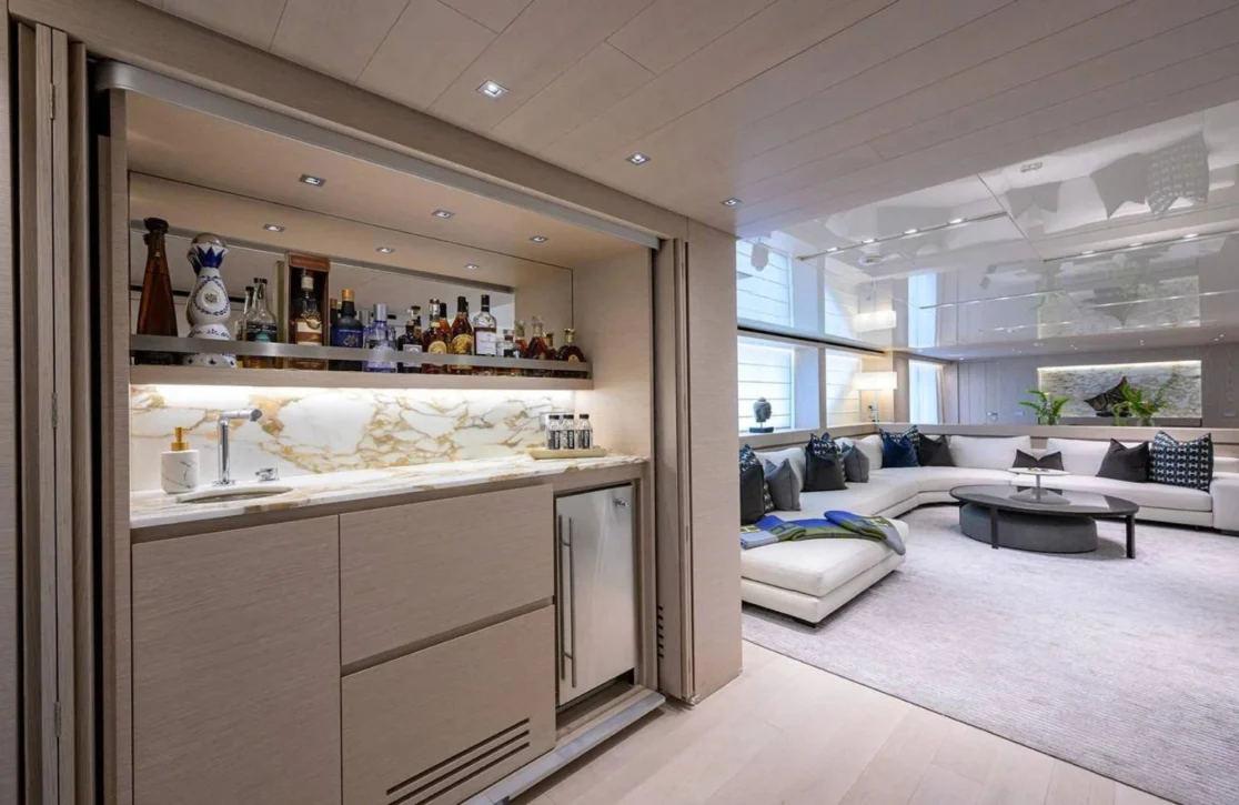 An image of Glory yacht