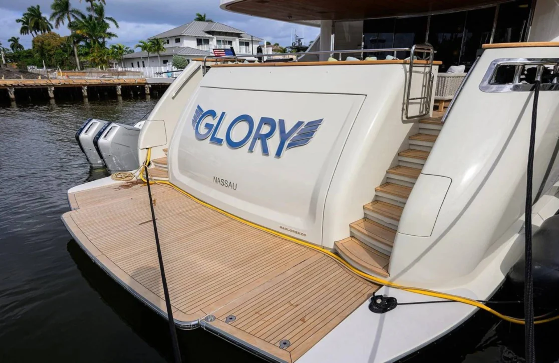 An image of Glory yacht