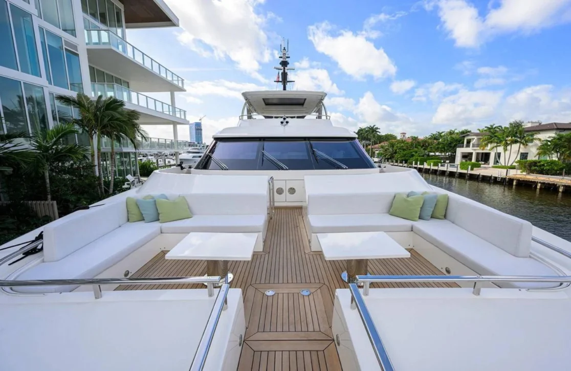 An image of Glory yacht