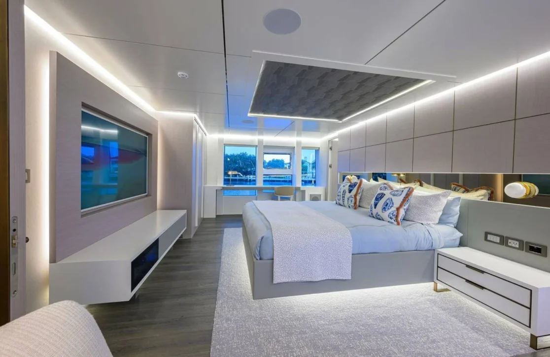 An image of Amore yacht