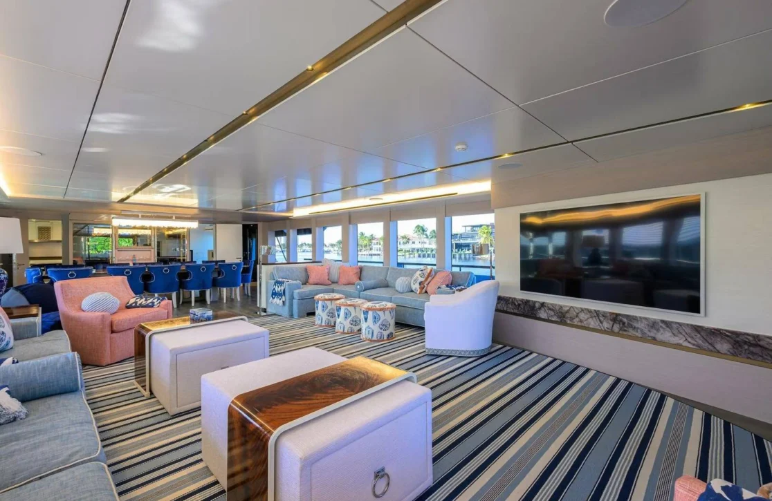 An image of Amore yacht