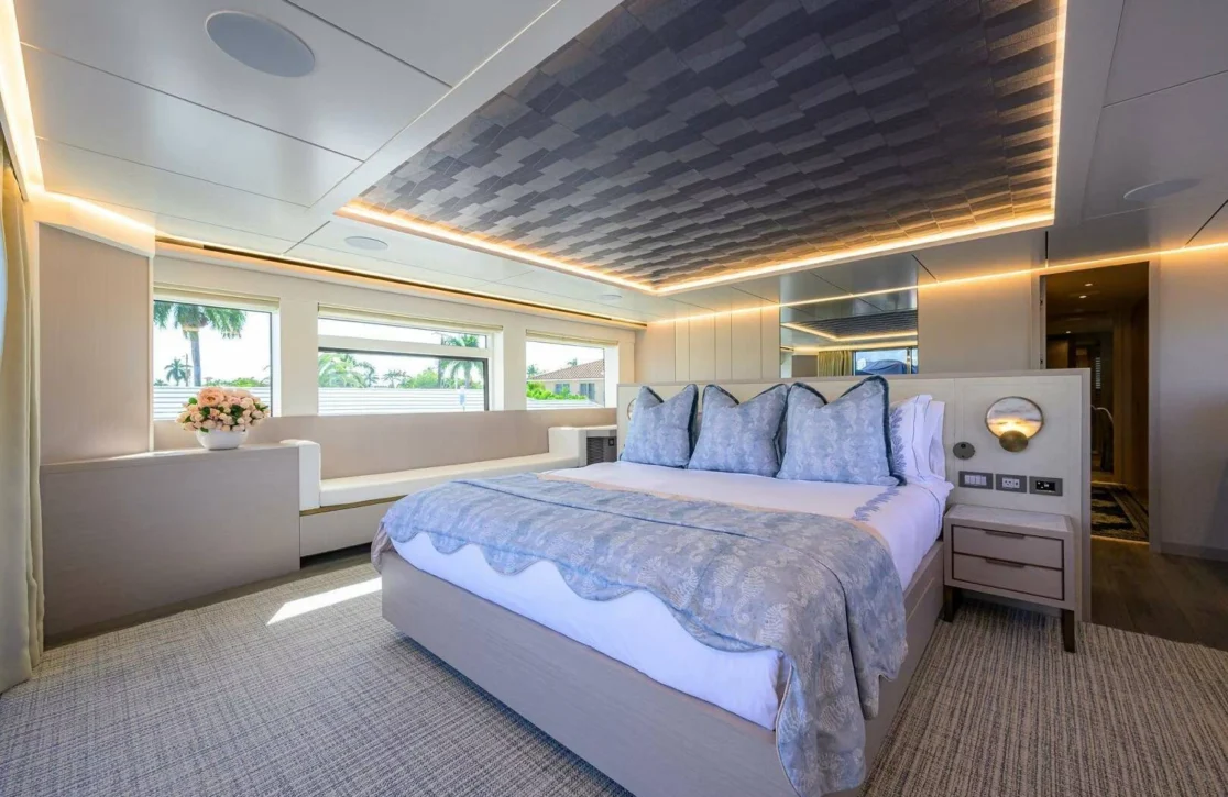 An image of Amore yacht