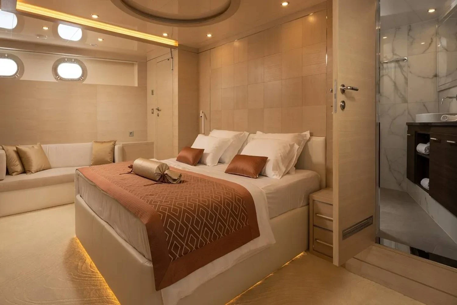 A preview of interior Bedroom cabin