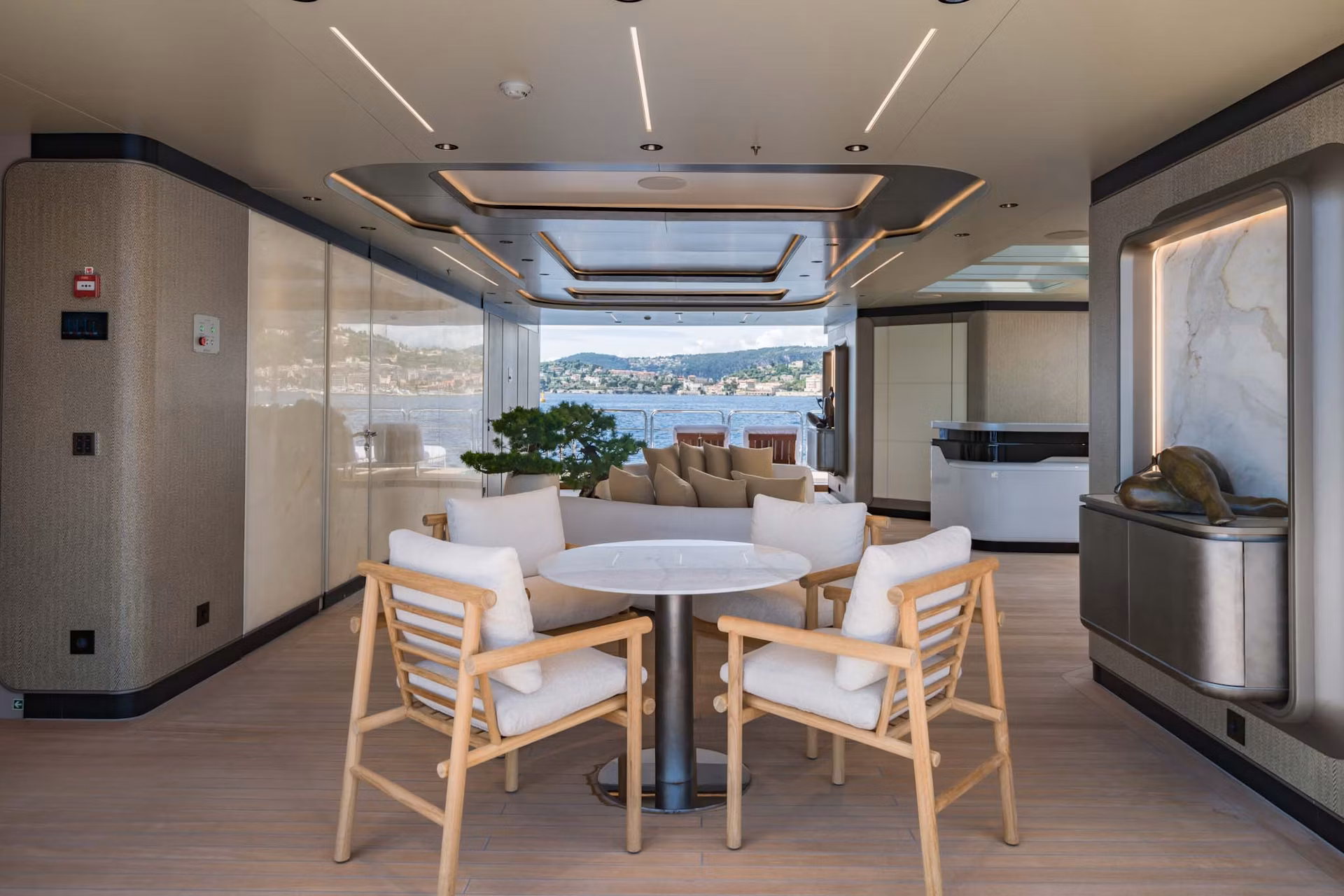An image of Malia yacht