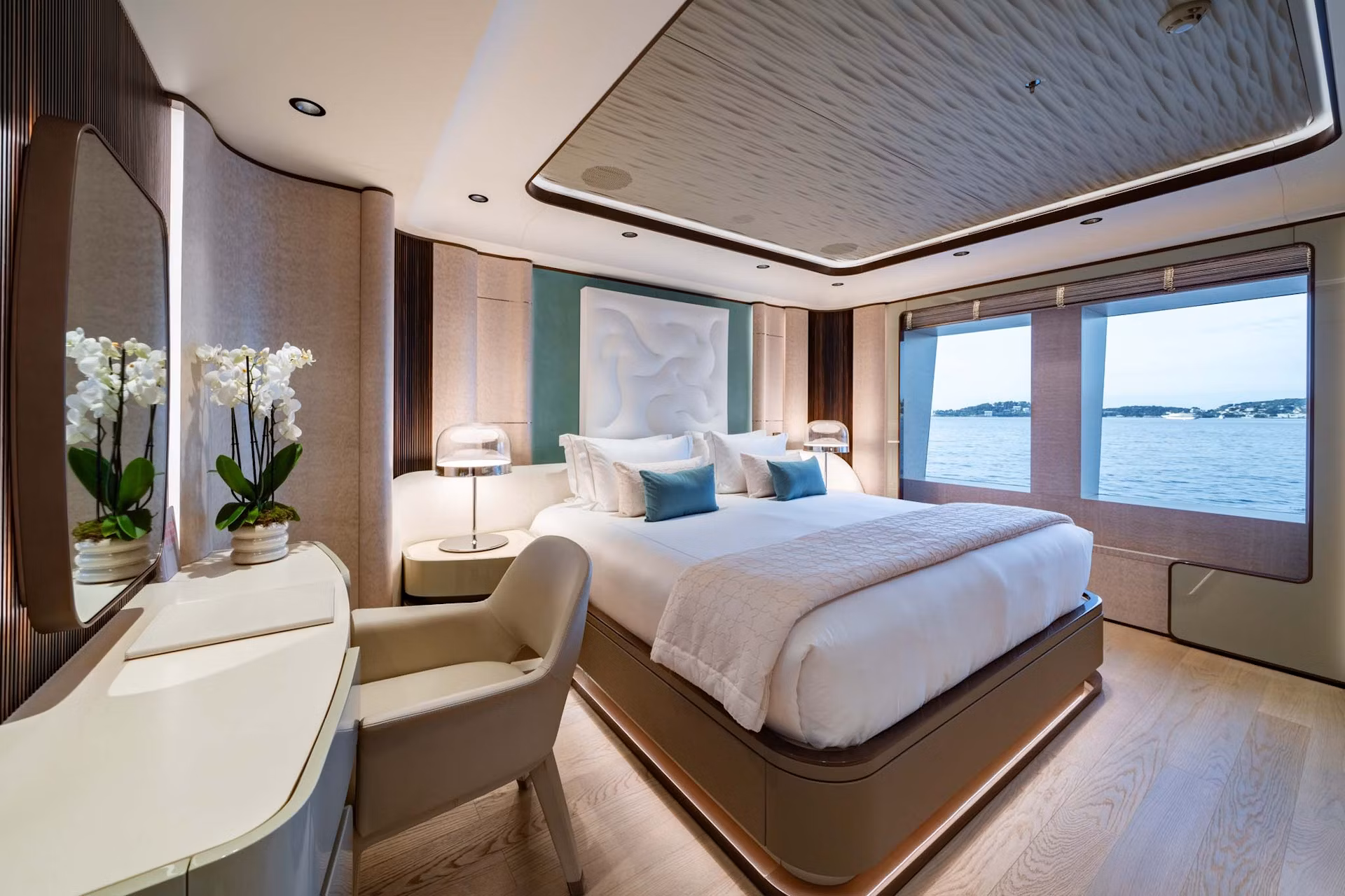 An image of Malia yacht