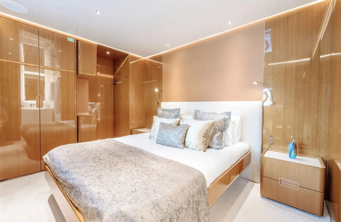 An image of Erolia yacht