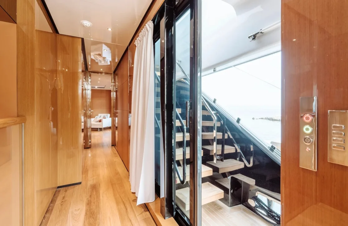 An image of Erolia yacht