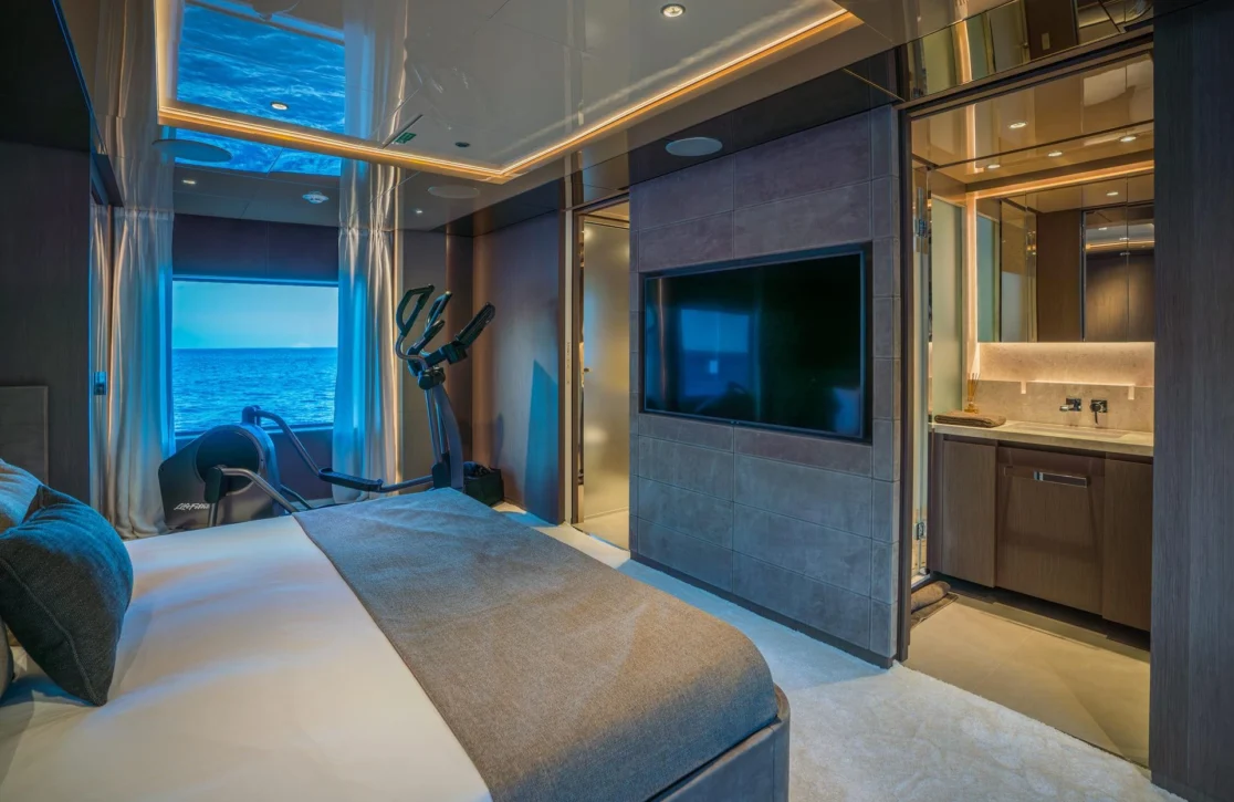 An image of Alvium yacht