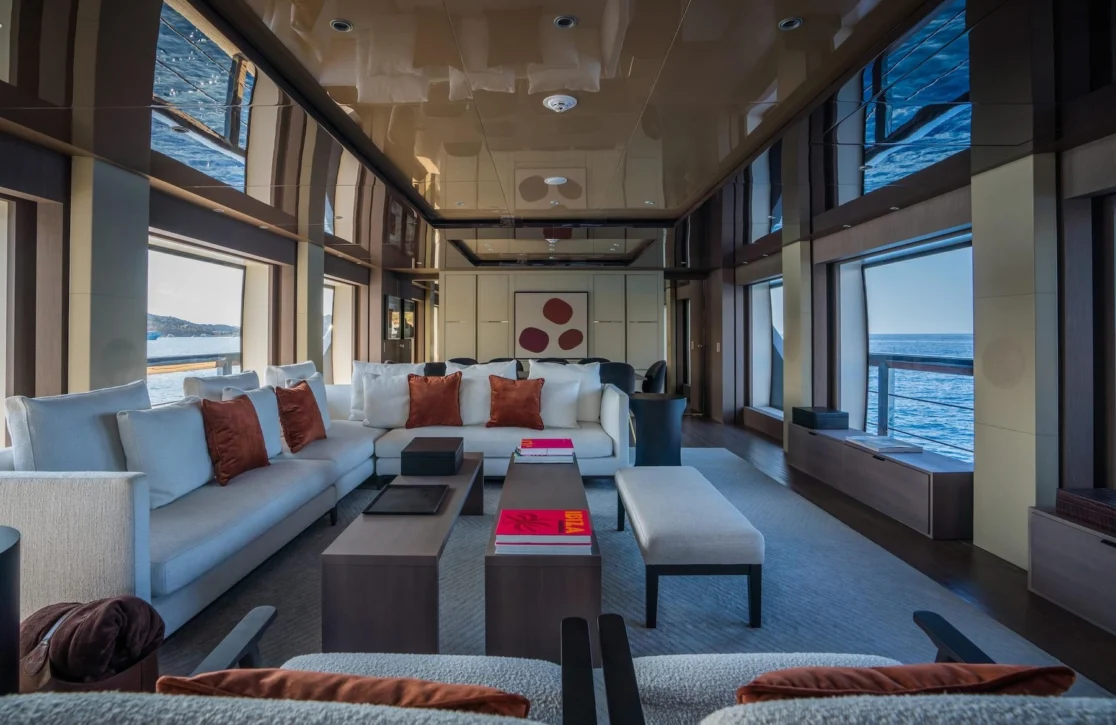 An image of Alvium yacht